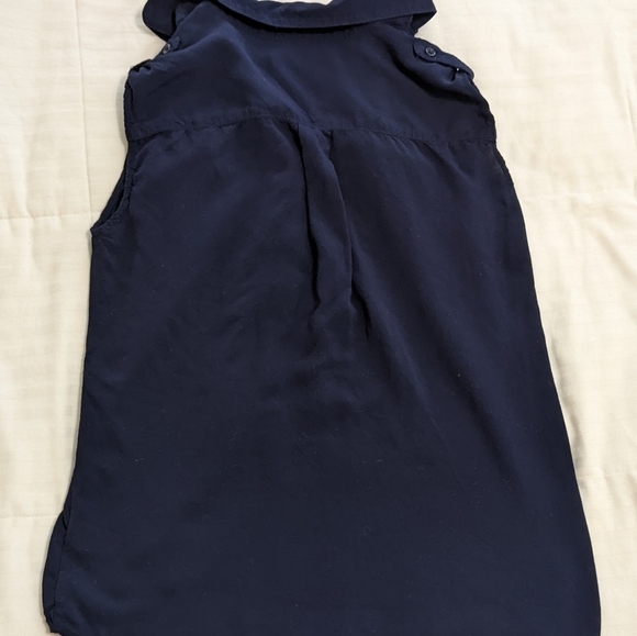 OLD Navy Sleeveless Top Size Small - Picture 2 of 5